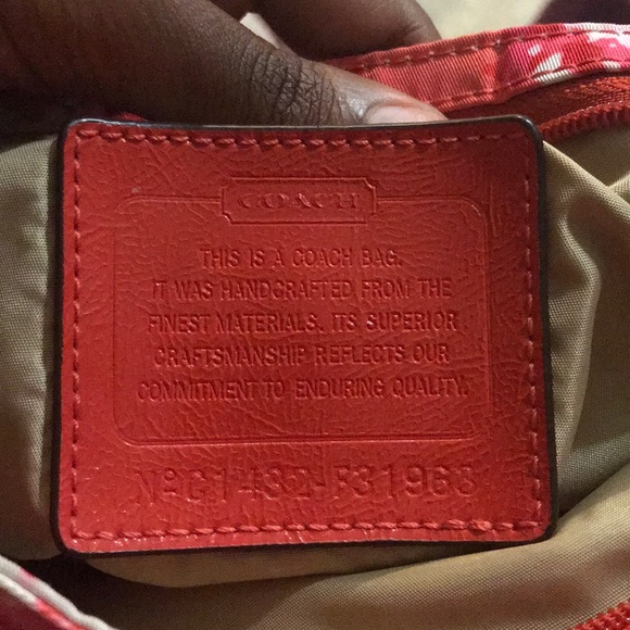 signature getaway nylon file crossbody bag - Picture 5 of 6